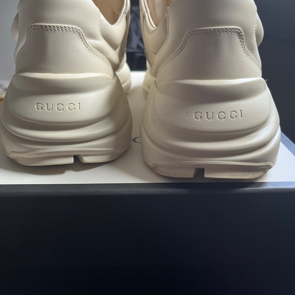 Gucci Sneakers